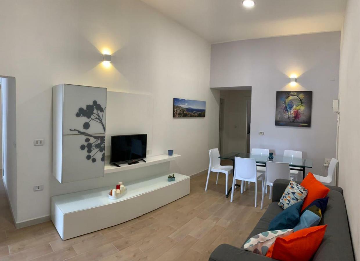 La Terrazza Sul Porto Apartment เนเปิลส์ ภายนอก รูปภาพ